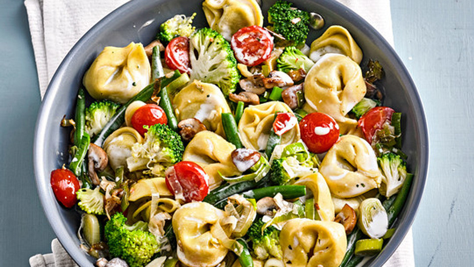 Vegetarische Tortellini-Pfanne
